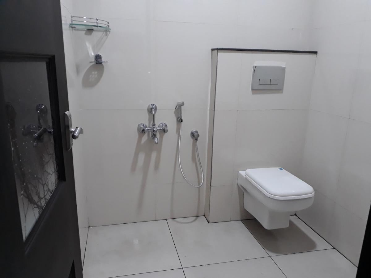 Muziris Manor Residency Hotel Kochi Eksteriør billede