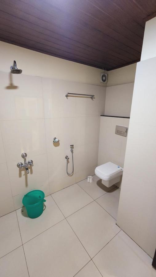 Muziris Manor Residency Hotel Kochi Eksteriør billede