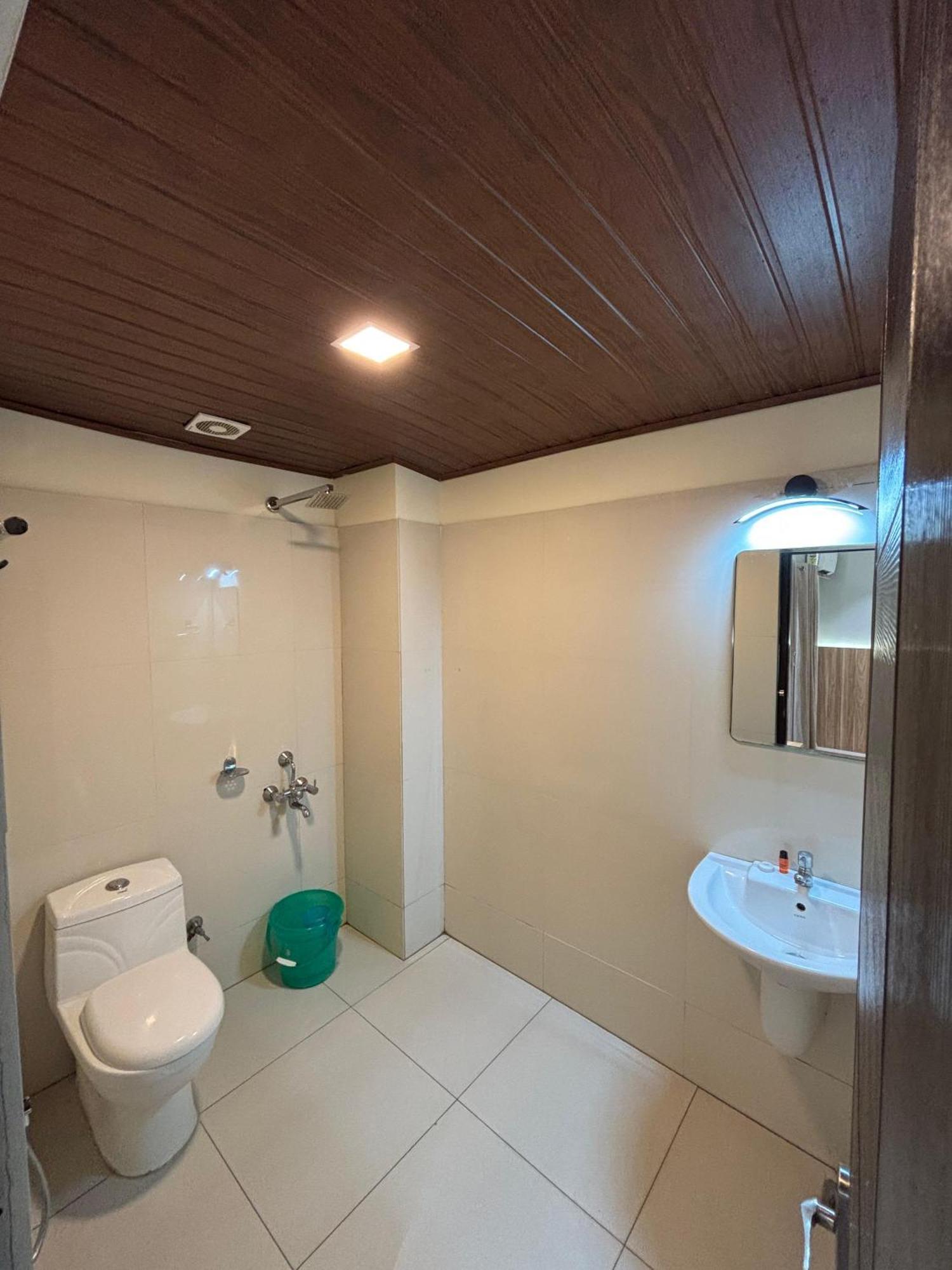 Muziris Manor Residency Hotel Kochi Eksteriør billede