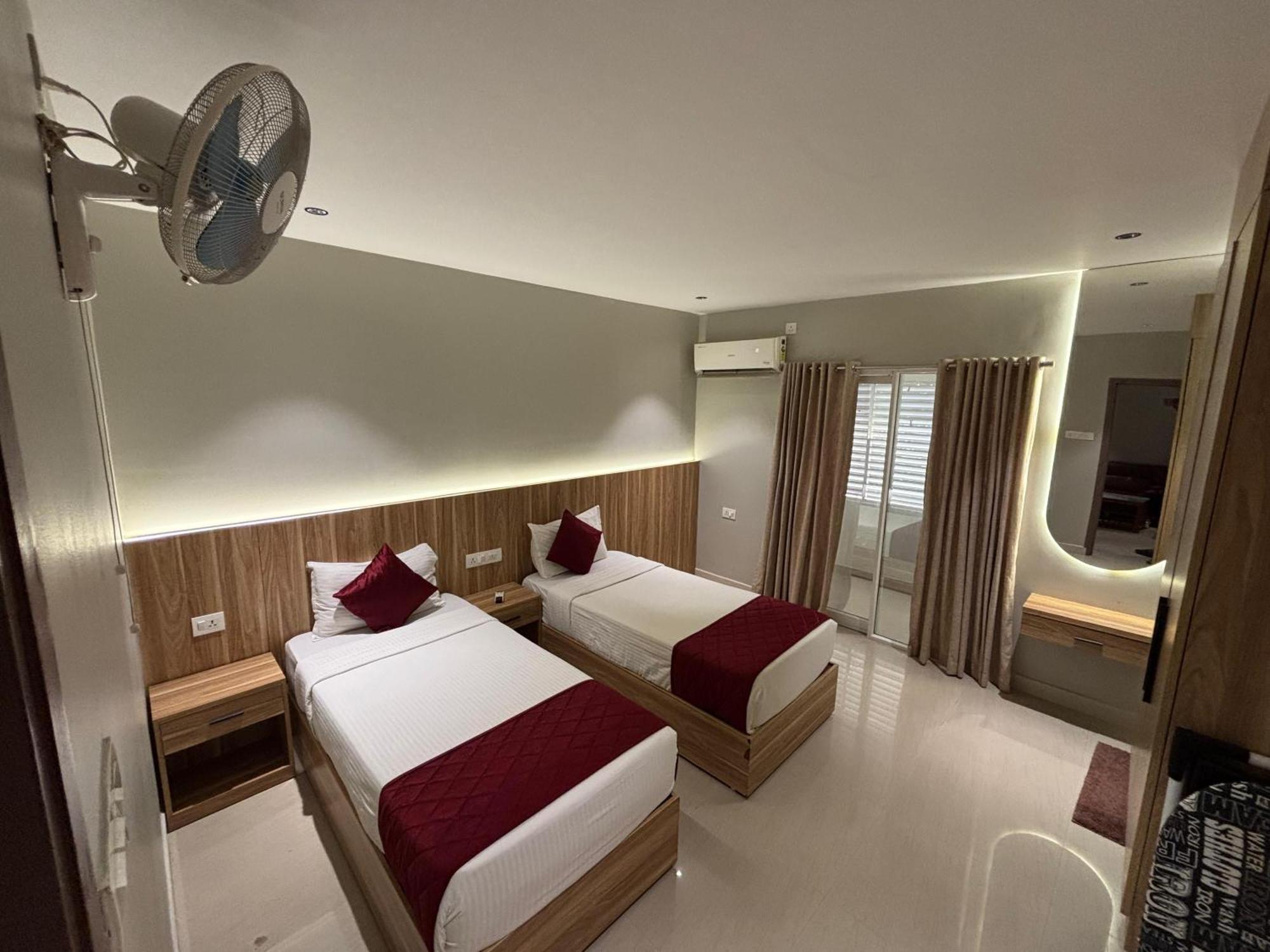 Muziris Manor Residency Hotel Kochi Eksteriør billede